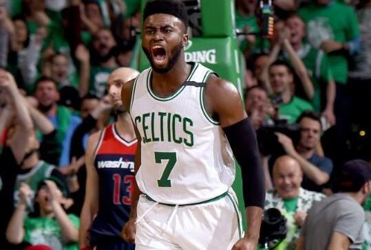  杰伦布朗强势突破凯尔特人加时险胜奇才